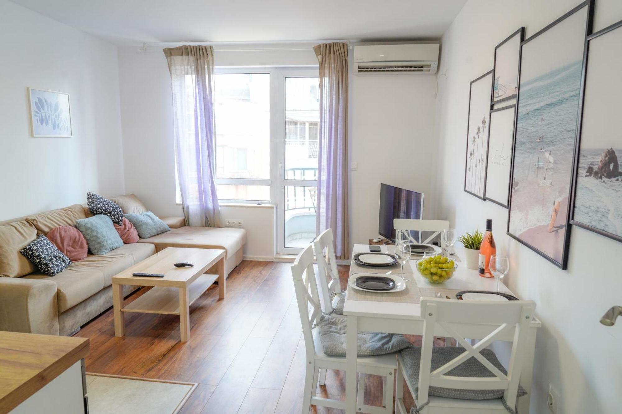 Central Cosy, Fully Renovated 2Bd Near The Cathedral Варна Экстерьер фото
