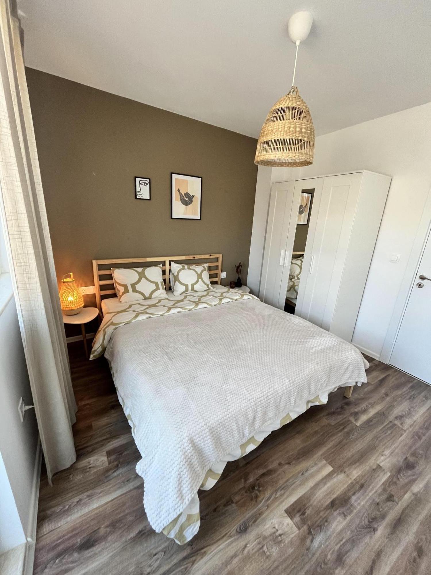 Central Cosy, Fully Renovated 2Bd Near The Cathedral Варна Экстерьер фото